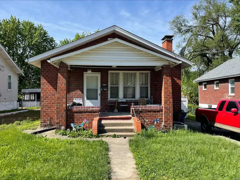 2020 Switzer AVE, St Louis, MO 63136