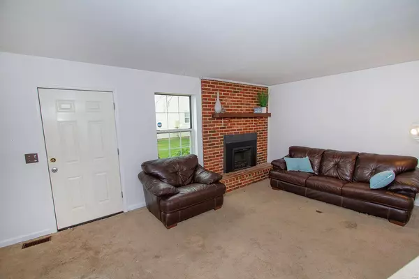 Lake St Louis, MO 63367,81 Woodlake CT #B