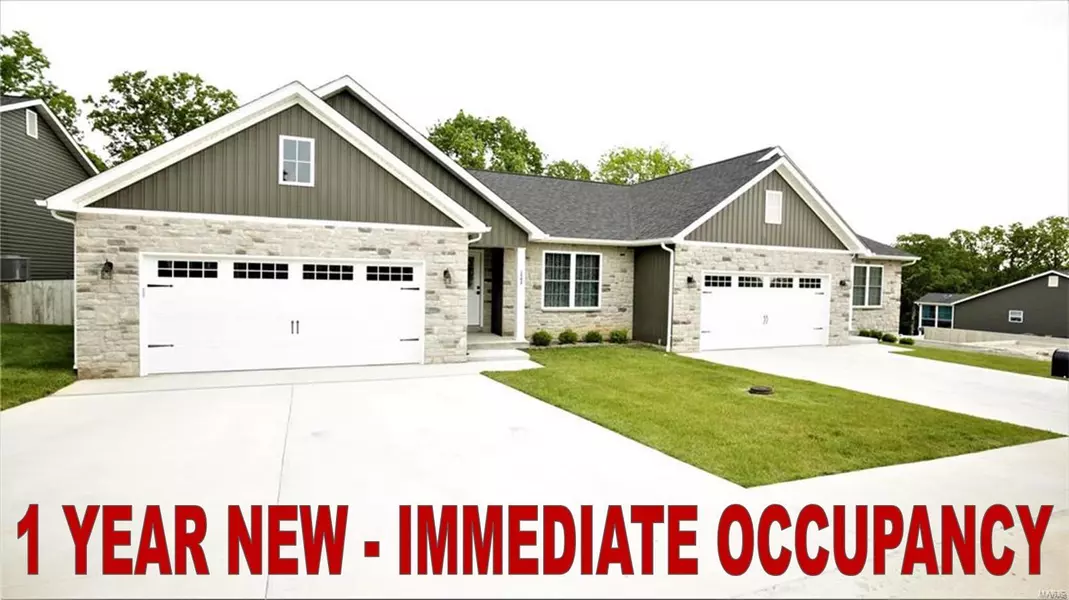 1592 Hickory Landing DR, De Soto, MO 63020