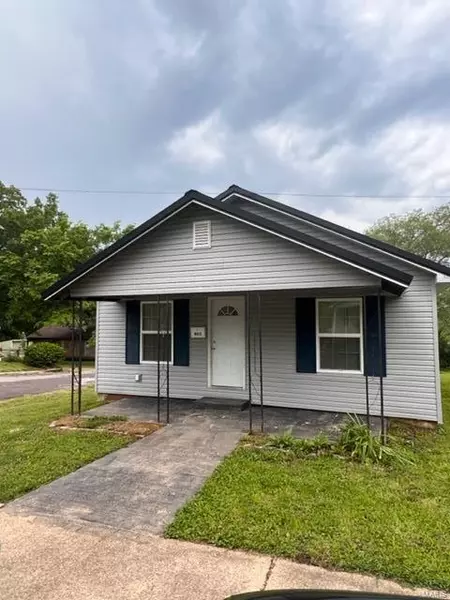 865 Walton, St Clair, MO 63077