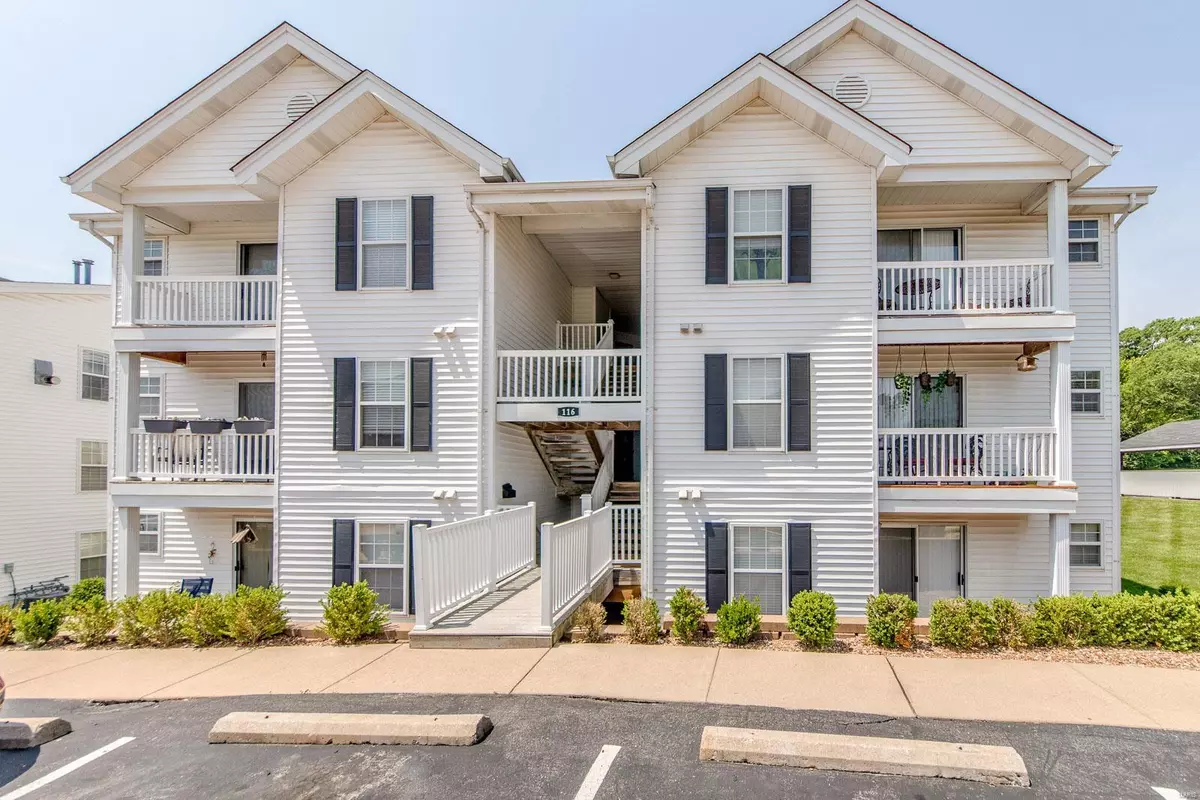 Grover, MO 63040,116 Jubilee Hill DR #J