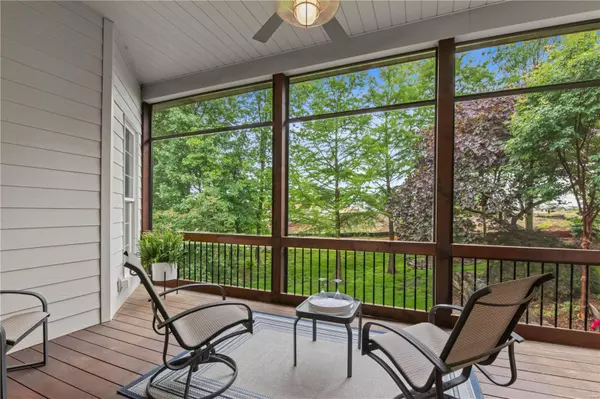 Lake St Louis, MO 63367,104 Forest Club CT