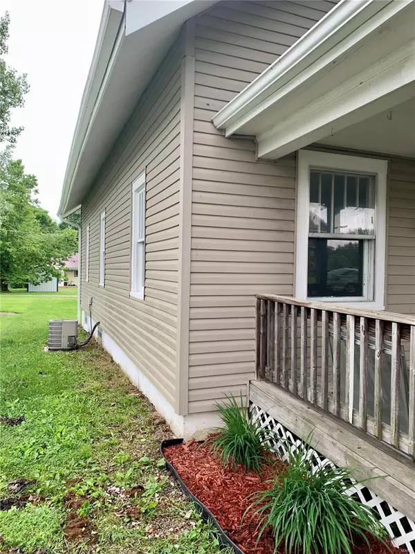 Hannibal, MO 63401,1312 Ruby AVE