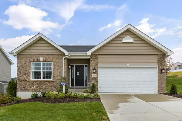 2032 Windswept Farms DR, Eureka, MO 63025