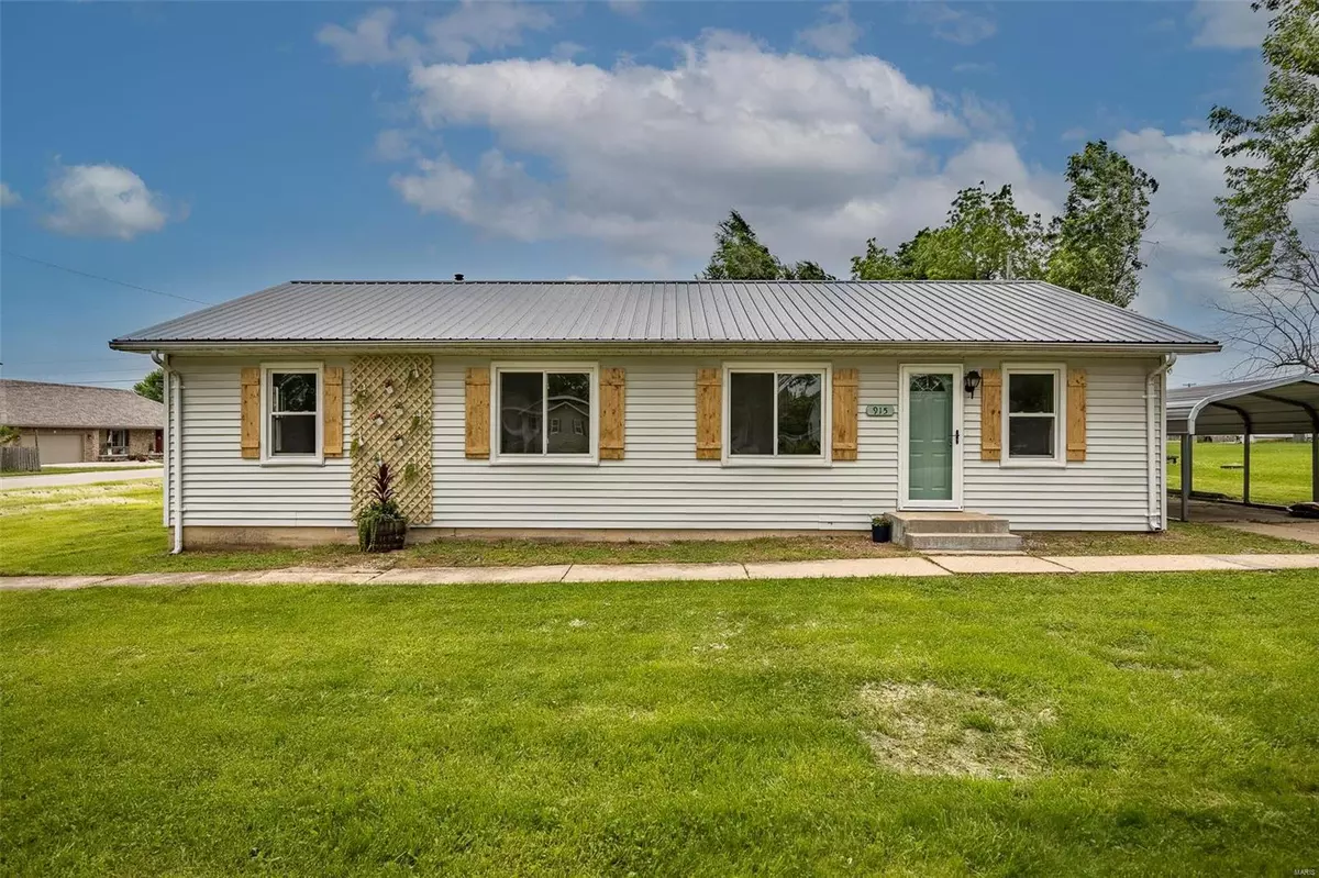 Lebanon, MO 65536,915 Howard DR
