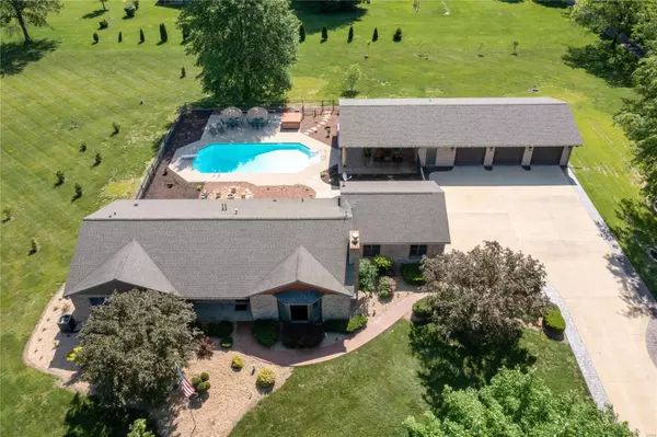 Millstadt, IL 62260,2 Meadow Acres