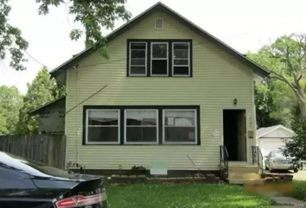 1424 2nd ST E, Milan, IL 61264