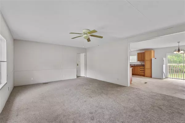 Villa Ridge, MO 63089,9 Corral LN