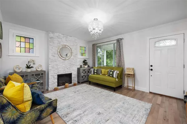 University City, MO 63130,7515 Milan Ave