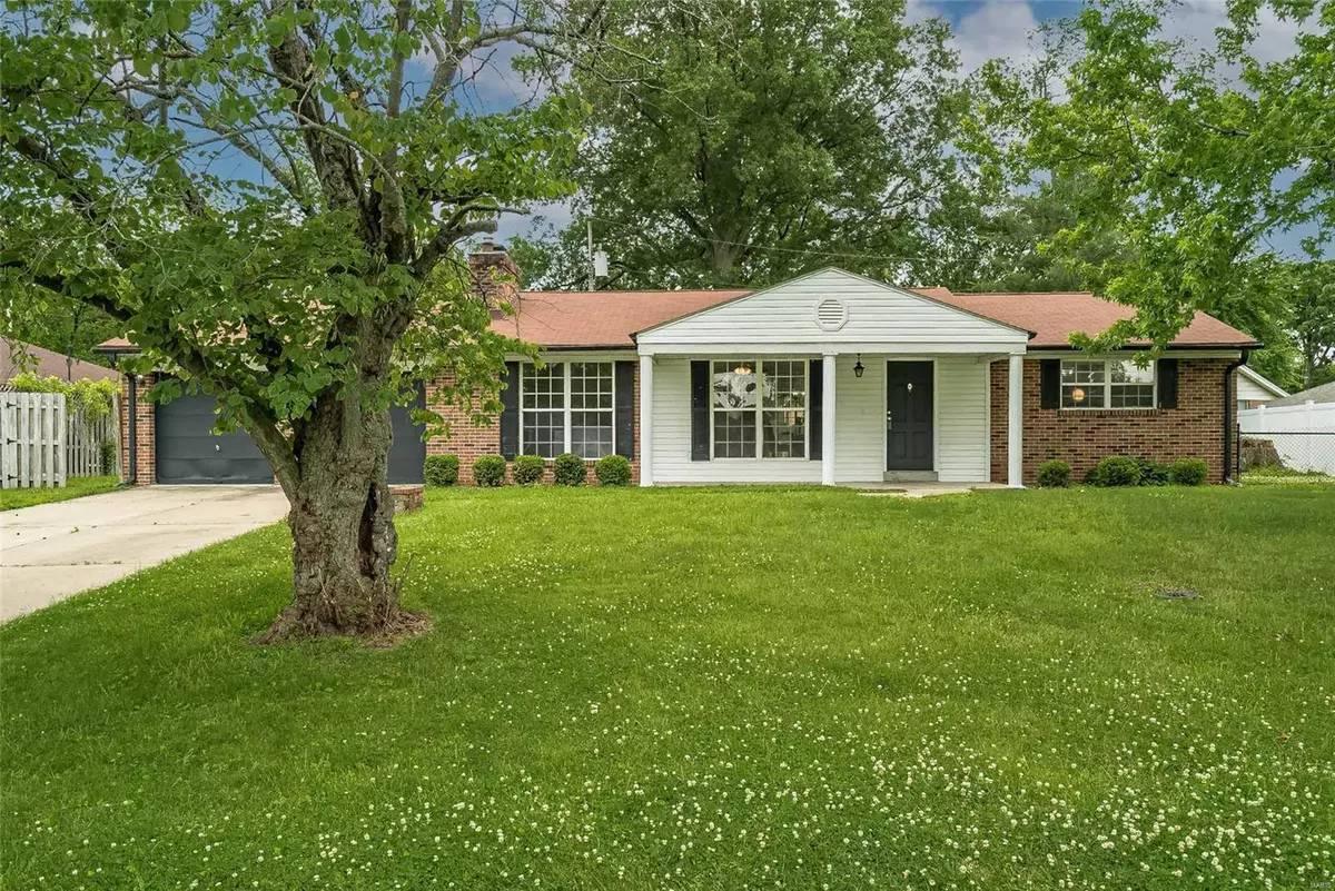 St Louis, MO 63146,11108 Leisure LN