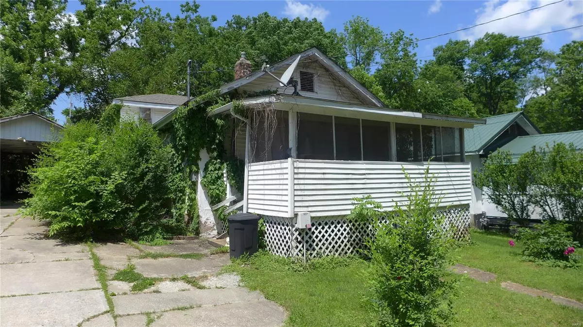 Hannibal, MO 63401,1609 Darr ST