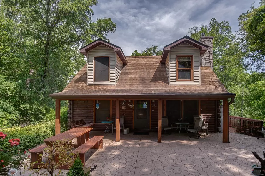 817 Old Fayetteville RD, Freeburg, IL 62243