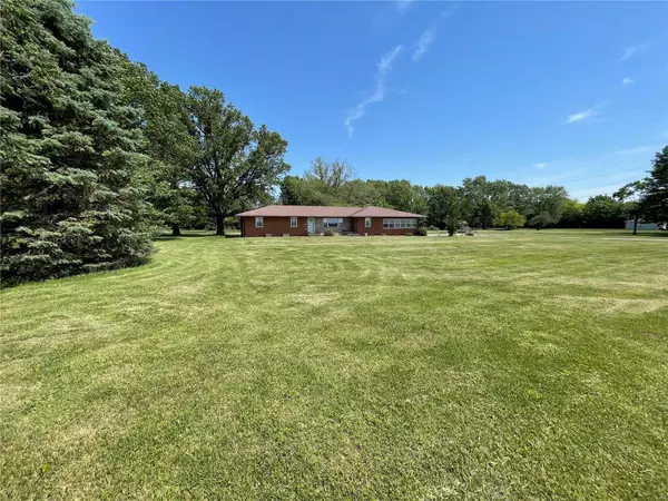 Mount Olive, IL 62069,21574 Route 138