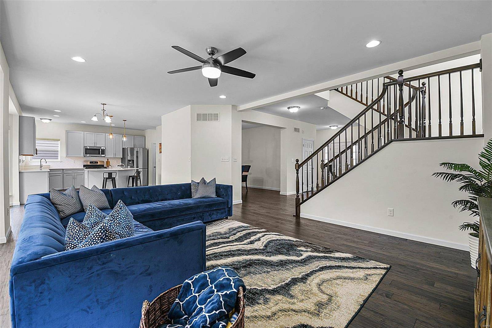 St Louis, MO 63146,2084 Maryland Oaks CIR