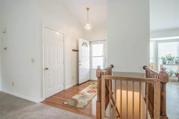 St Peters, MO 63376,1018 Chapel Hill DR