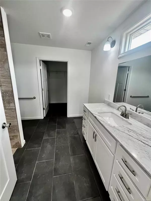 Potosi, MO 63664,10108 Brookside DR