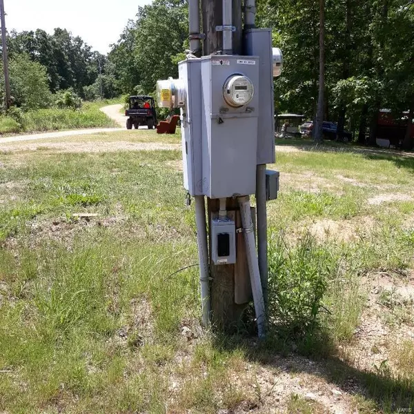 12 Hidden Valley Lakes, Annapolis, MO 63620