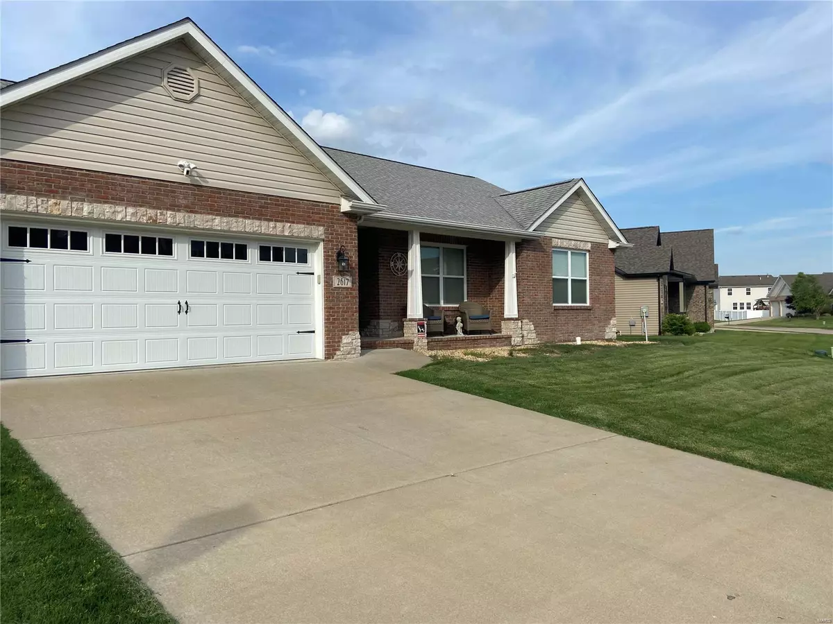 Shiloh, IL 62221,2617 Lauren Lake DR