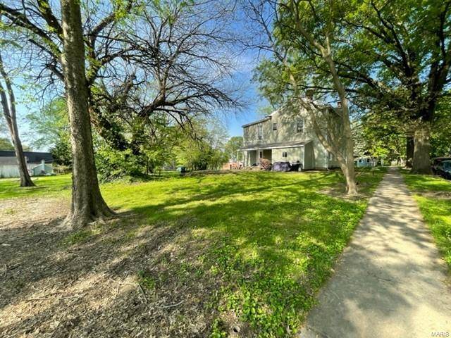 Lebanon, IL 62254,204 S Fritz ST