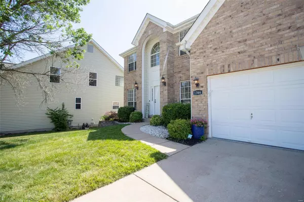 Ballwin, MO 63021,1366 Arbor Bluff Cir