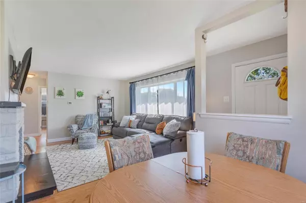 Florissant, MO 63031,15 Mercury DR