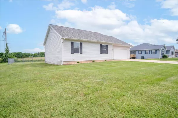 Lebanon, MO 65536,1141 Troutman DR