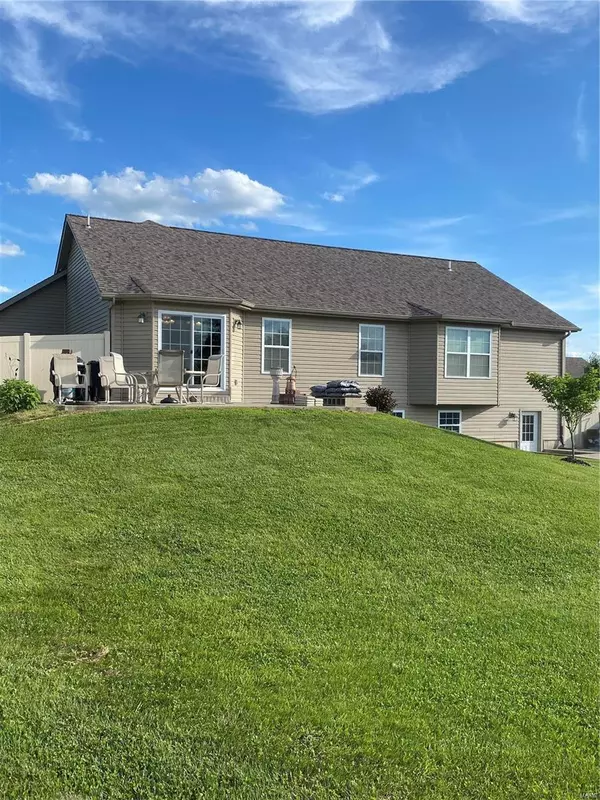 Farmington, MO 63640,601 Ridge Haven