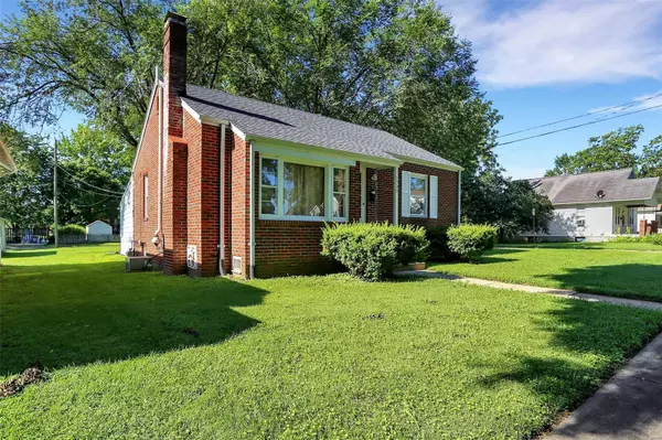 Highland, IL 62249,1500 7th ST