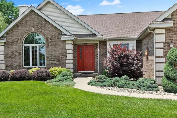 Moro, IL 62067,6409 Black Rail DR