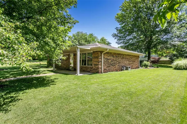 Belleville, IL 62223,33 Dunn DR