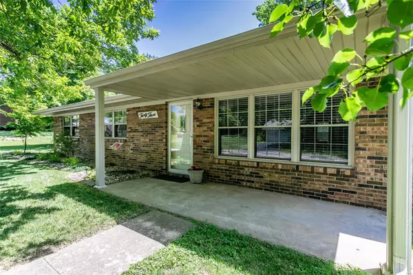Belleville, IL 62223,33 Dunn DR