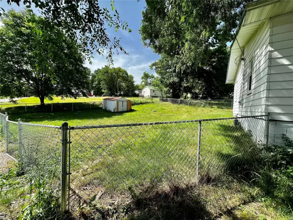 Potosi, MO 63664,208 Oak ST