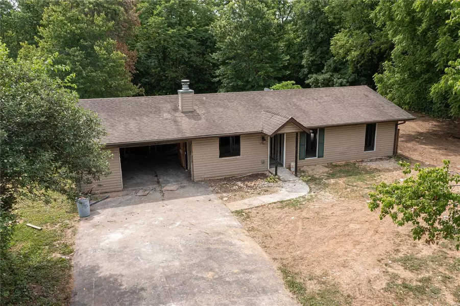 4740 Tina DR, House Springs, MO 63051