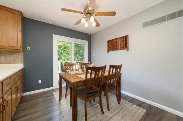 St Charles, MO 63303,1476 Shadow Wood DR