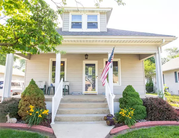 Wood River, IL 62095,255 S 7th ST