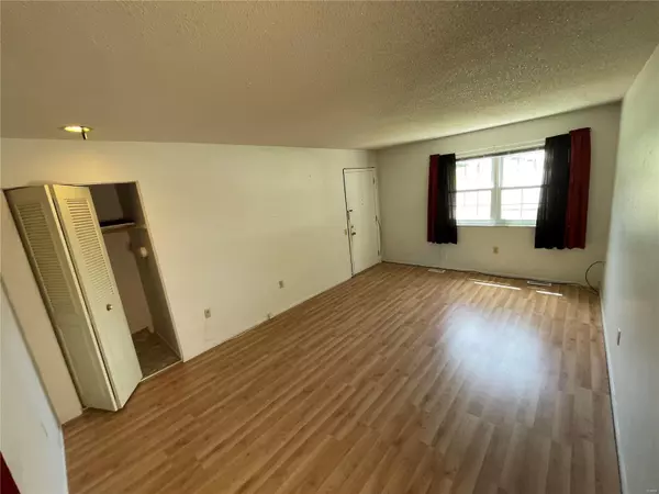 Bridgeton, MO 63044,3129 Roger Williams DR #C