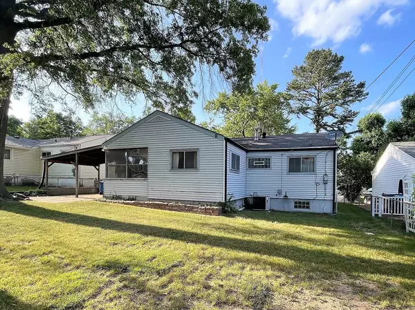 St Louis, MO 63123,6626 Ashbury DR