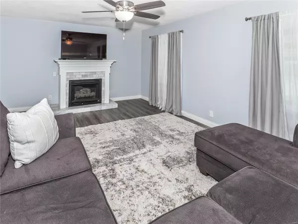 Maryville, IL 62062,7346 W Main ST