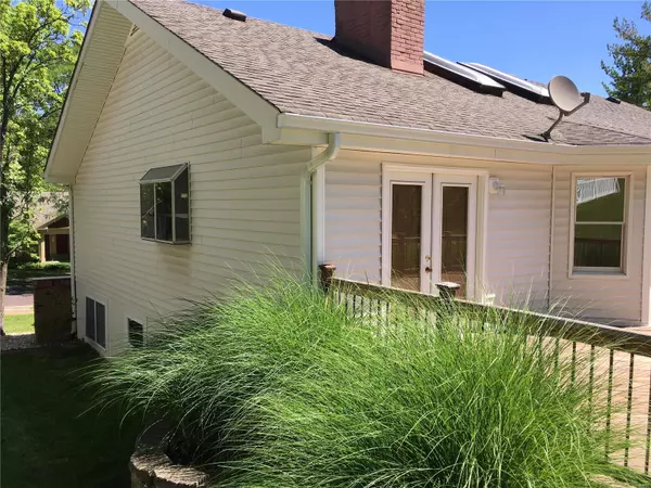 Ballwin, MO 63021,1574 Carman Valley DR