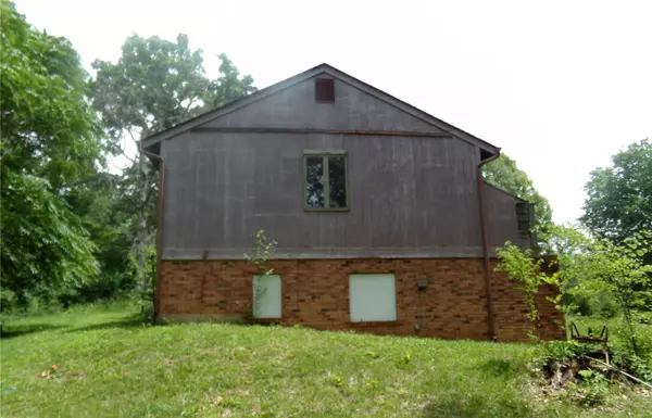 Millstadt, IL 62260,2713 Mullins RD