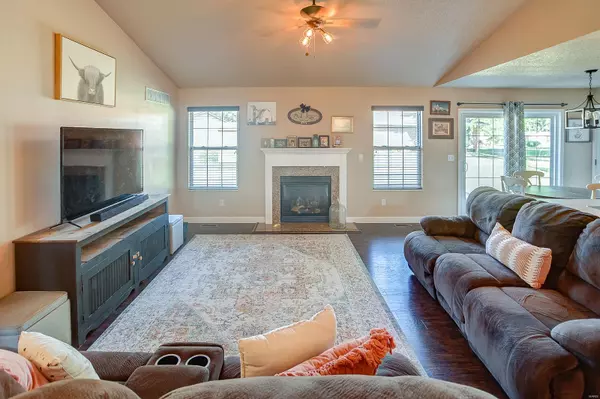 Albers, IL 62215,506 Bradford DR