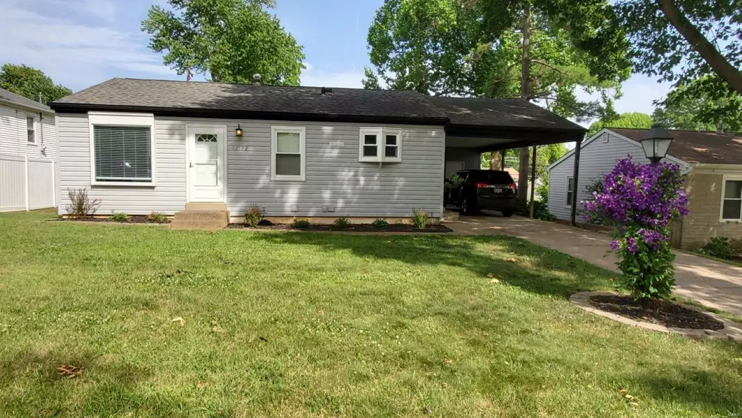 12192 Nantucket, Maryland Heights, MO 63043