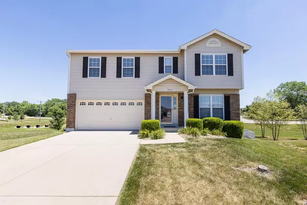 2760 Cheyenne Wells DR, Shiloh, IL 62221