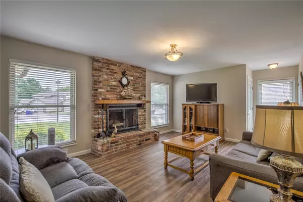 Lake St Louis, MO 63367,39 Harbor Bend CT