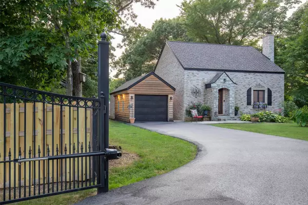 2572 Brownwood Court, Poplar Bluff, MO 63901