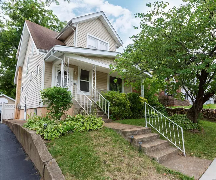 4906 Hummelsheim AVE, St Louis, MO 63123