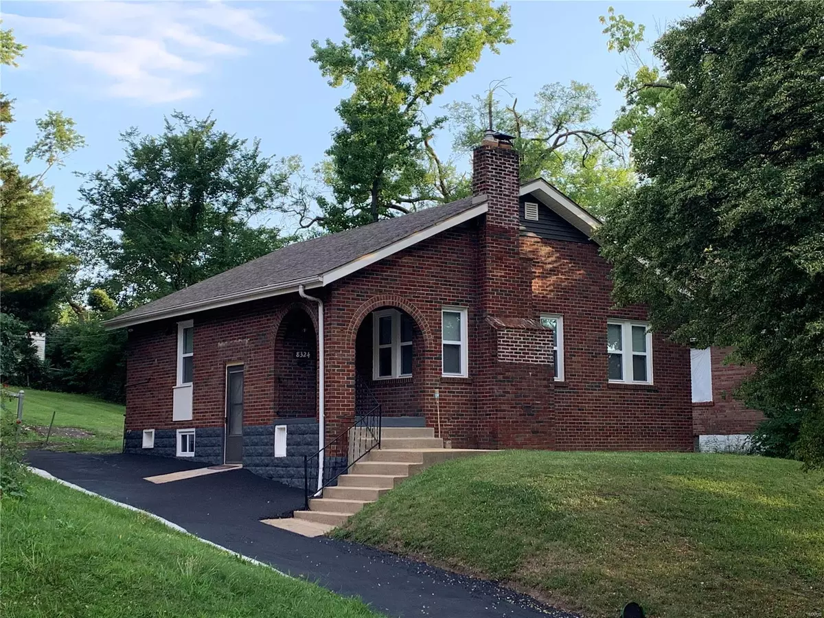 St Louis, MO 63114,8324 Monroe AVE