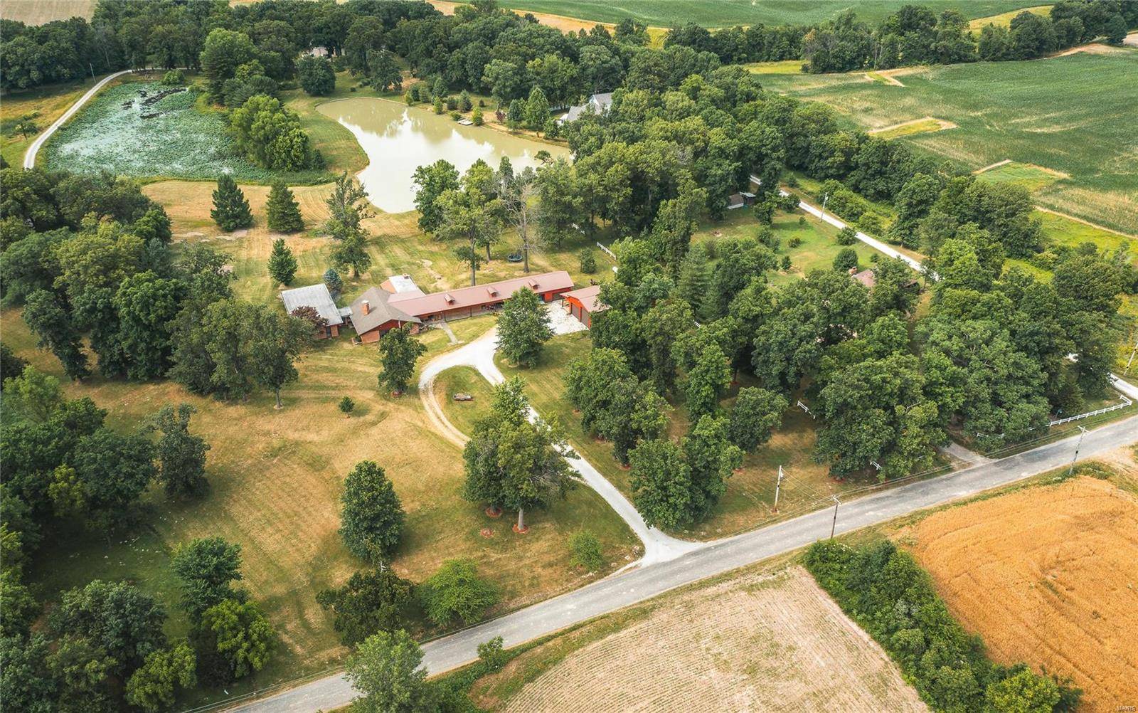 Brighton, IL 62012,34622 Gun Club RD