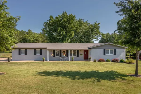 St Peters, MO 63376,8 Laura Hill RD