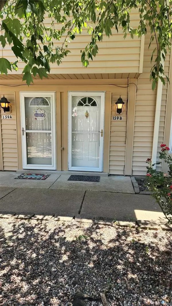 159 Colts Foot CT #B, Eureka, MO 63025